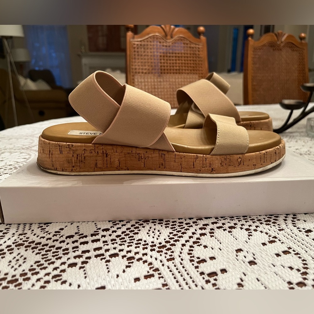 Steve Madden Platform Sandal 7.5